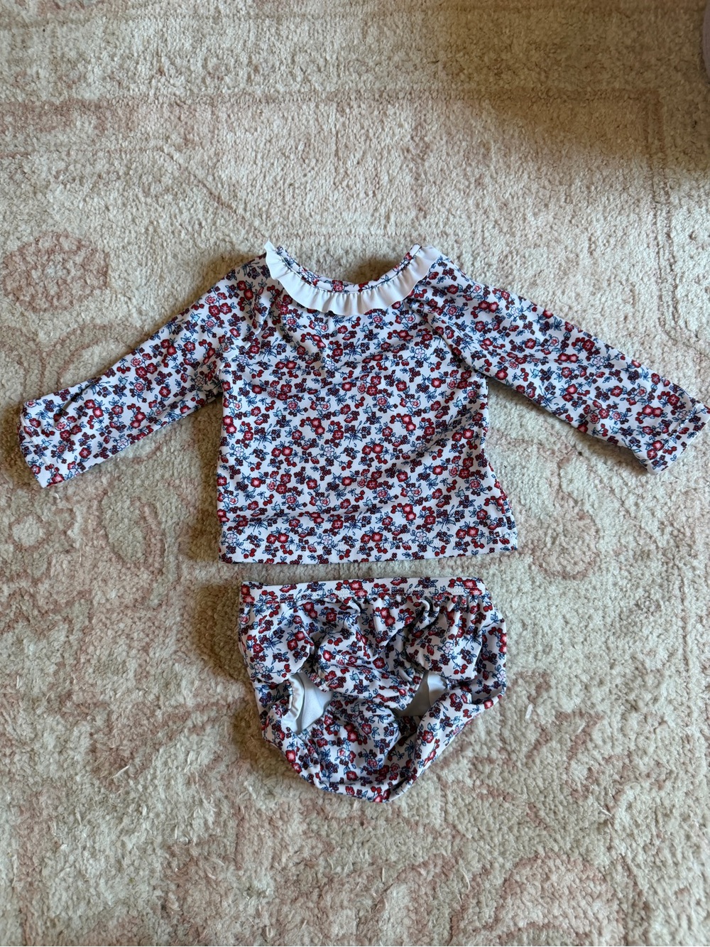 Janie and Jack swim 6-12m